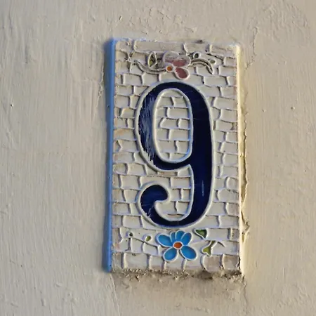 Archway Nine Apartman *