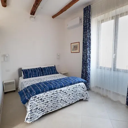 Archway Nine Apartman *