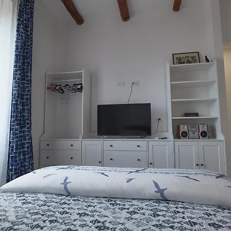 Apartman Archway Nine