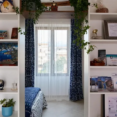 Apartment Archway Nine *