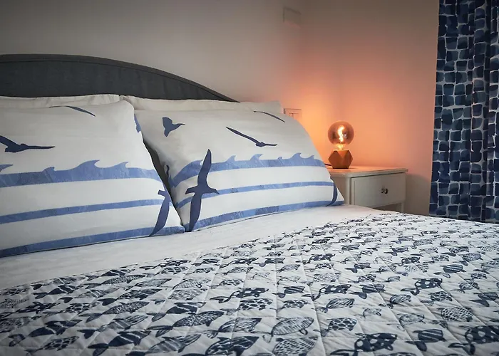 Archway Nine Apartment